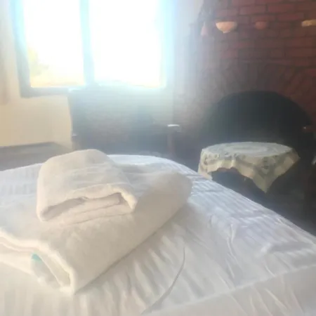 Alice Pansiyon Cottage House Homestay Selcuk