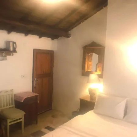 民宿 Alice Pansiyon Cottage House 塞尔丘克